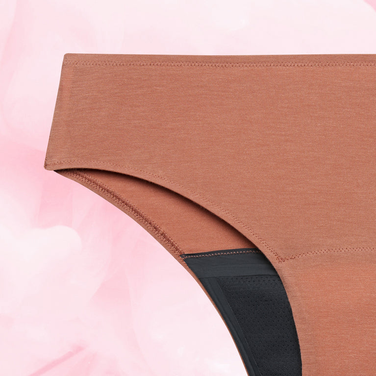 Premium Comfort Brazilian Heavy Flow Menstruationstrusser, soft, full coverage, eco-friendly.