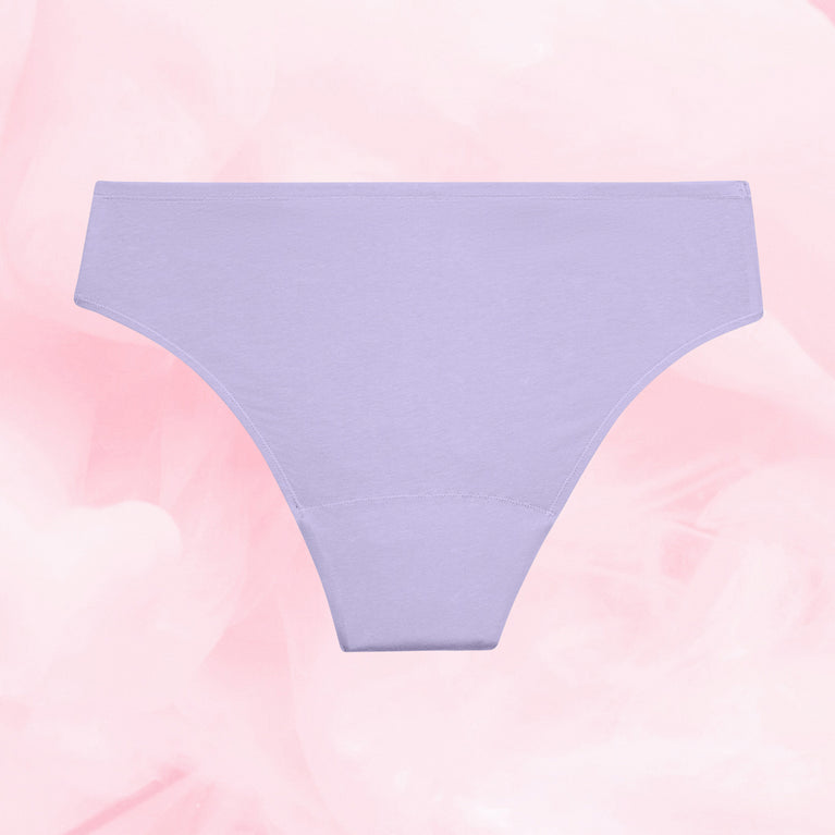 ComfortFit Essentials Brazilian Moderat Flow menstrual underwear, breathable, high-waisted.