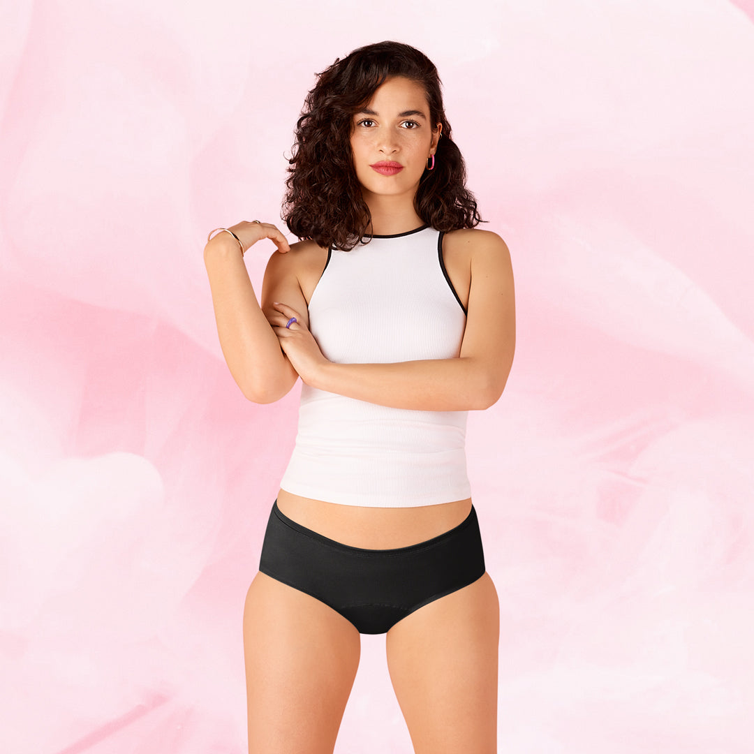 Period Underwear
      Let flowcomfortfit-essentials-hipster-light-menstruationstrusser