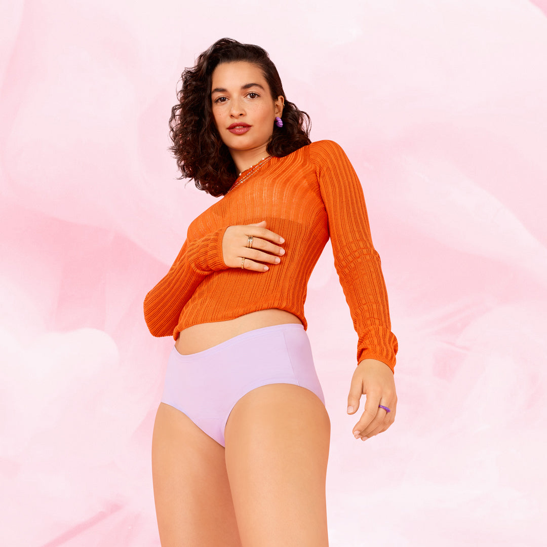 Period Underwear
      Let flowcomfortfit-essentials-hipster-light-menstruationstrusser