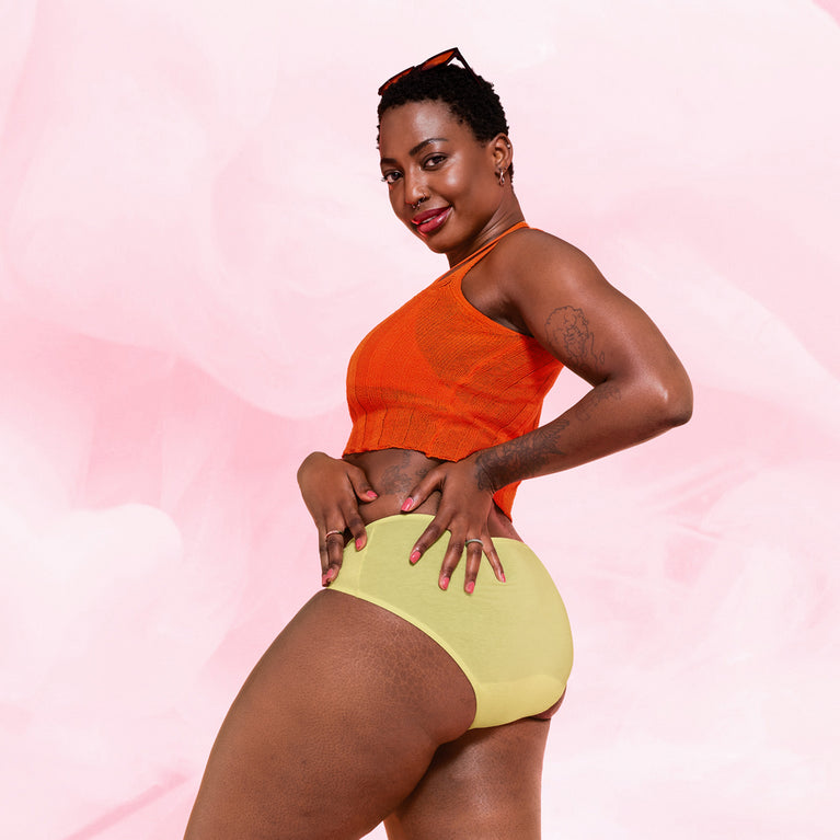 ComfortFit Essentials Hipster Let Flow menstruation underwear, breathable and OEKO-TEX®-certified.