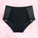 Højtaljet Snit Dots Let Flow Menstruationstrusser with side lace detailing.