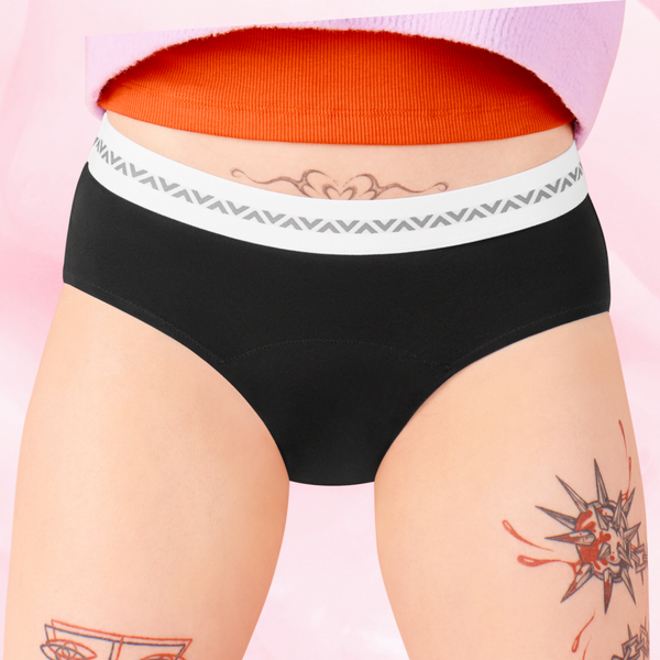 ComfortFit Essentials Hipster Logo Moderat Flow