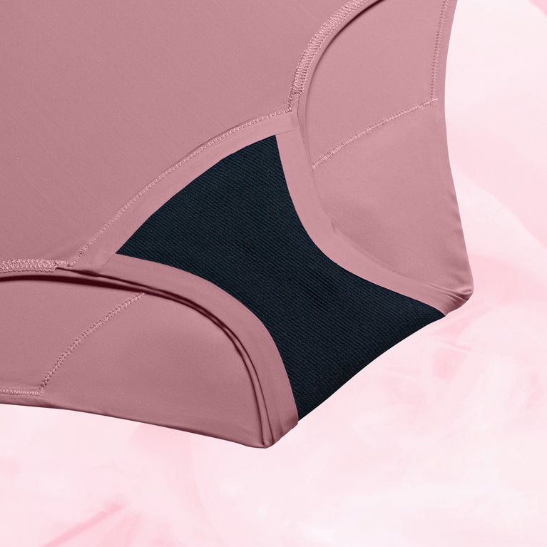 Højtaljet Snit Moderat Flow Menstruationstrusser for comfortable, absorbent wear.