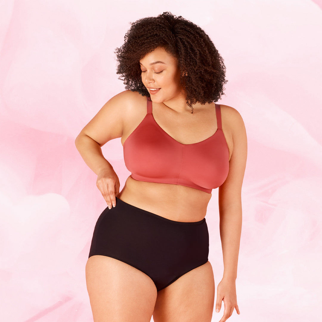 Period Underwear
      Natsleepwear-hojtaljet-snit-menstruationstrusser-med-laengere-skridt