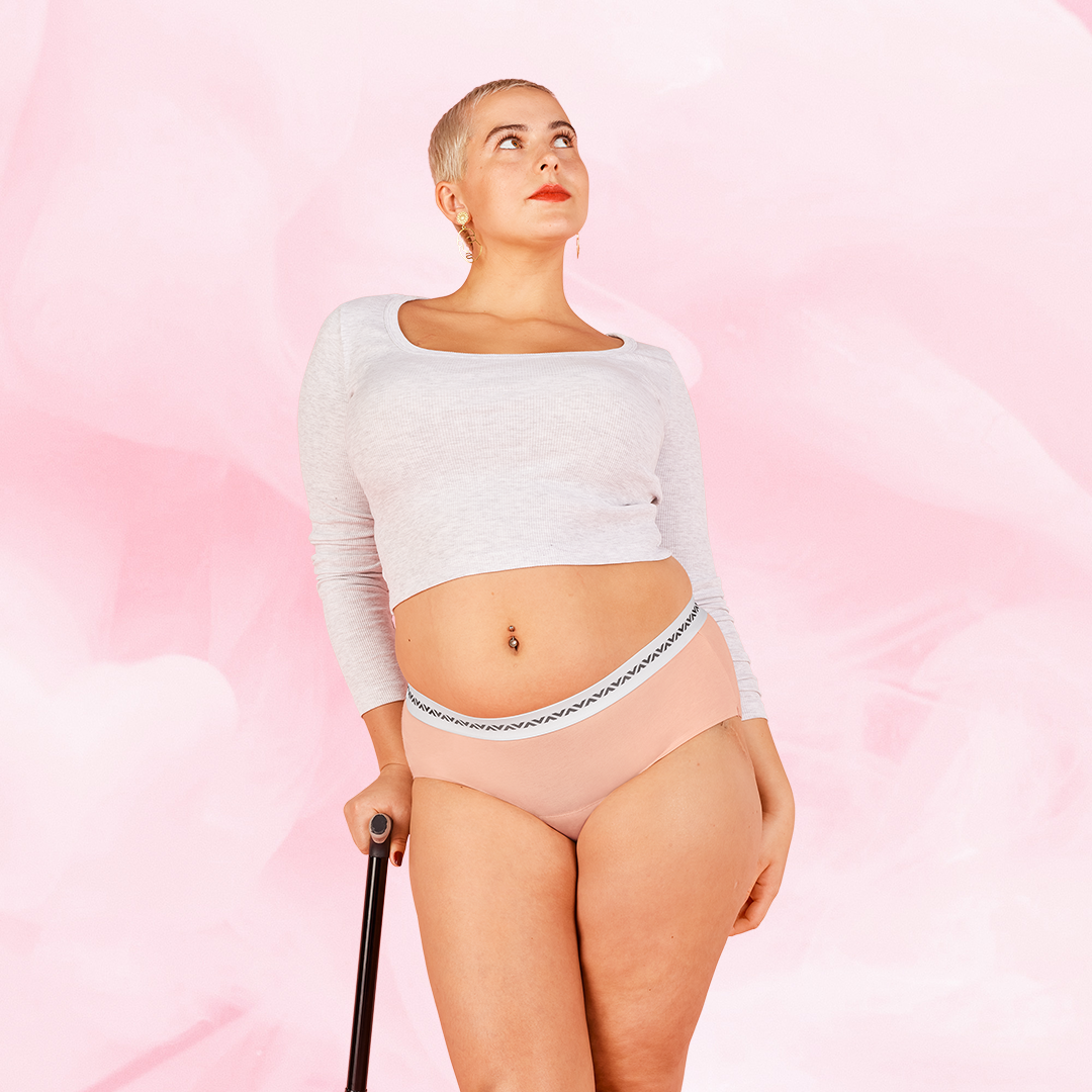 Period Underwear
      Kraftigt flowcomfortfit-essentials-hipster-heavy-logo-menstruationstrusser