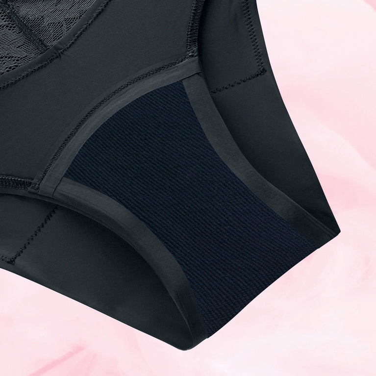 Brazilian Moderat Flow Menstruationstrusser with soft waistband and high-cut design.